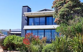 Imoyo Ocean Villa And Studio, Hermanus